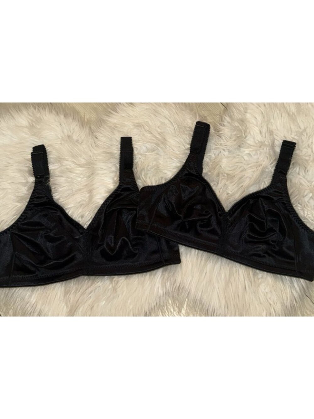 2 Vtg Bali 3820 Flexible Support Full Coverage Bras Satin WF Womens 36C Black - Picture 2 of 5